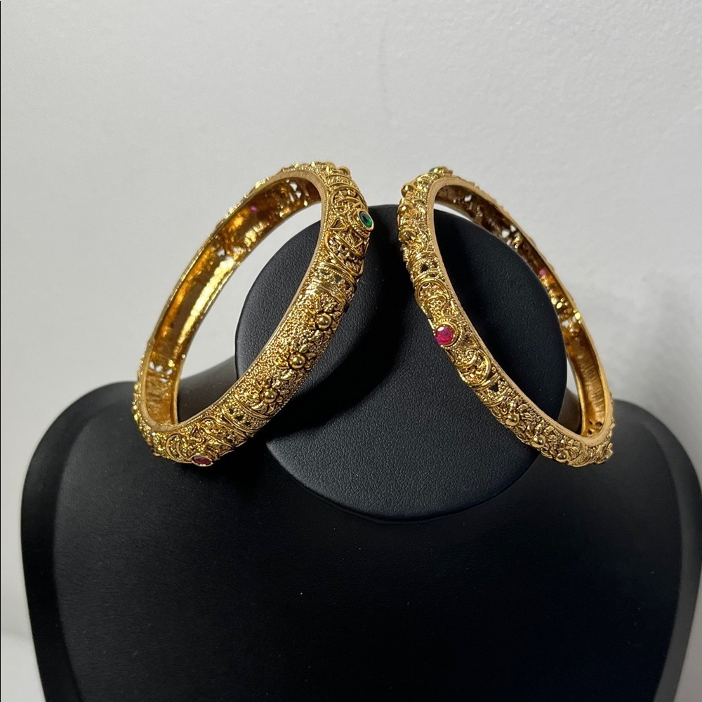 Metal Bangles Gold-tone
Intricate Detailing 
Red & green stones
Small